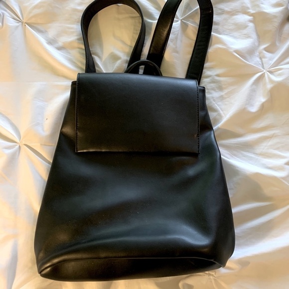 Vegan Leather Backpack Black - Picture 3 of 7